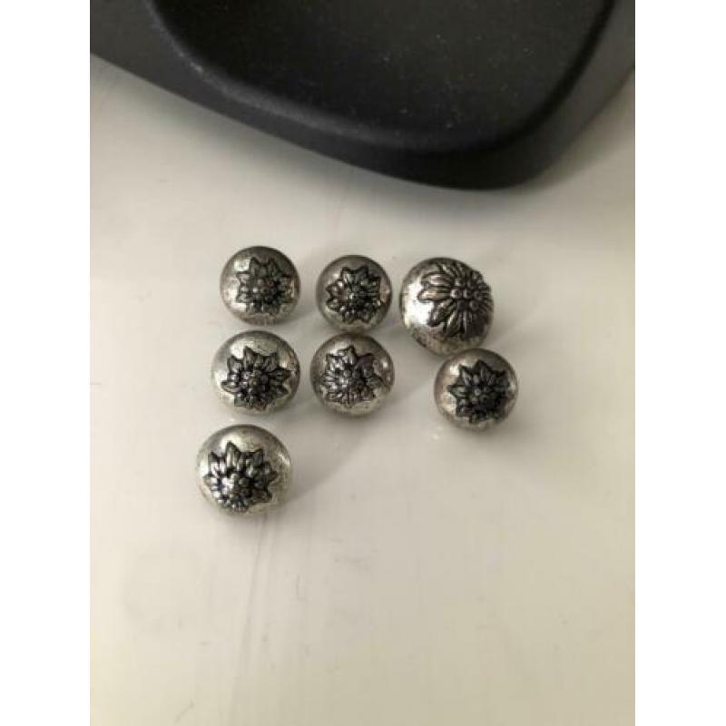 7X vintage antieken zilveren knopen