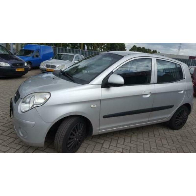 Kia Picanto 1.1 Fifteen - MET AIRCO - APK TOT : 16-03-2020
