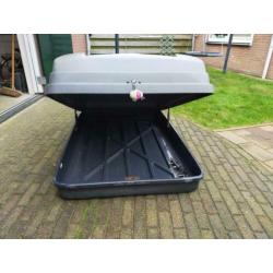 Thule jetbag dakkoffer.