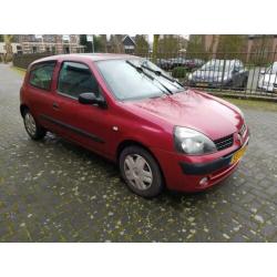 Renault Clio 1.2 16V 3DR 2003 Rood