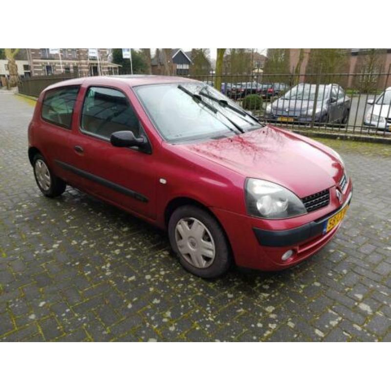 Renault Clio 1.2 16V 3DR 2003 Rood
