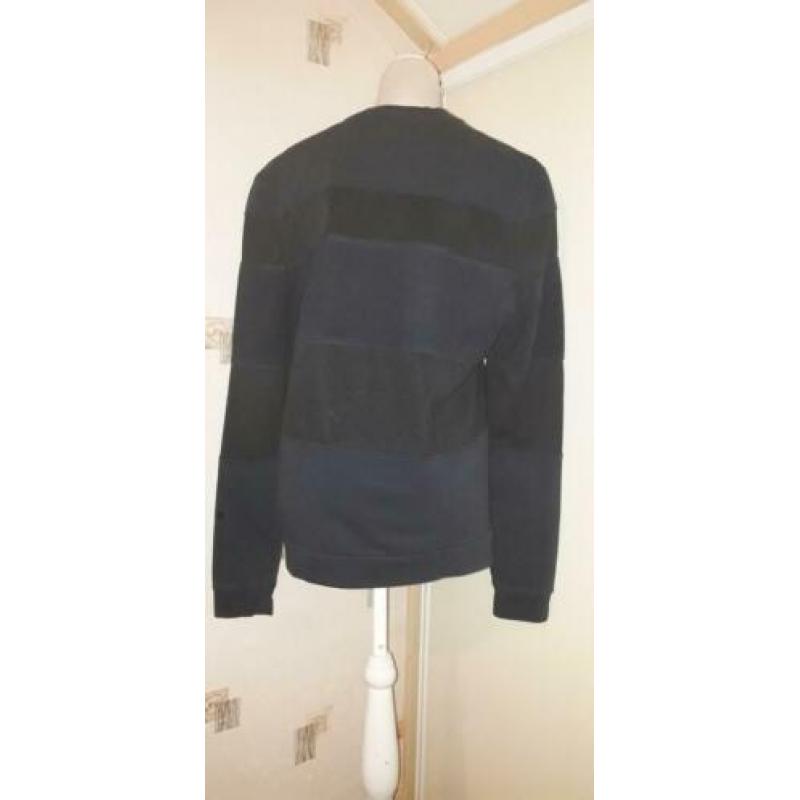 Mooie sweater, Refill! z.g.a.n.