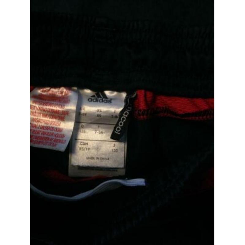 Ajax tenue 128