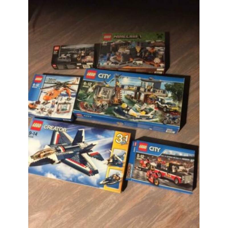 Lego zes dozen ,een koop!