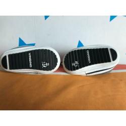 Schoenen maat 19 van Vingino