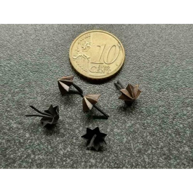 5 stuks Bronskleurige miniatuursterren voor op de baton