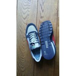 Puma- 44,5