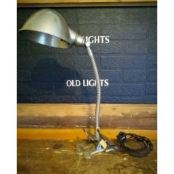 Hala busquet vroege jaren 30 art deco klemlamp