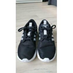 0 slijtage, als nieuw Adidas sneakers maat 39