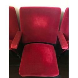 Uniek: Chique pluche Leidsche Schouwburg stoelen
