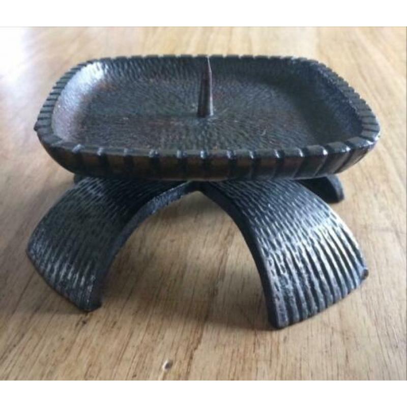 Vintage metalen kandelaar brutaliteit mid century