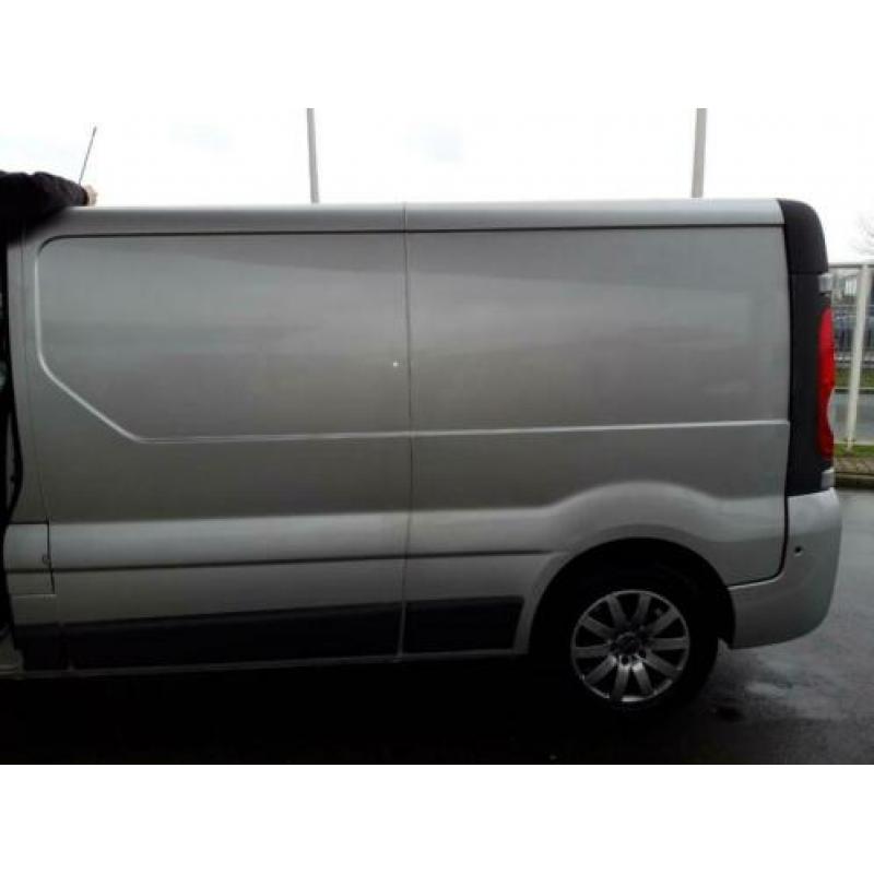 Renault Trafic 2.0 DCI 66KW DC 2012 L2H1