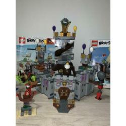 3 Lego set angry birds 75823 75826 75825