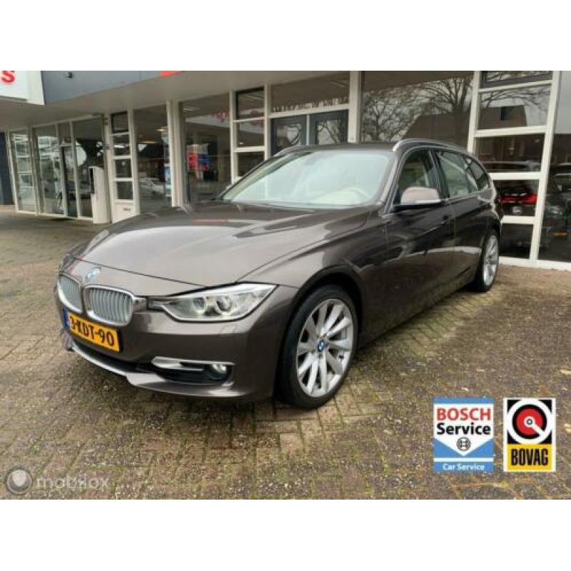BMW 3-serie Touring 320i Executive Xenon, Leer, Navi..