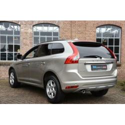 Volvo XC60 2.0 D3 FWD Momentum 150PK EURO6 2015 136.604KM Na