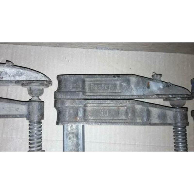 Lijmklemmen, behangstomer, magafor, 27.5 - 31.5 ruimer