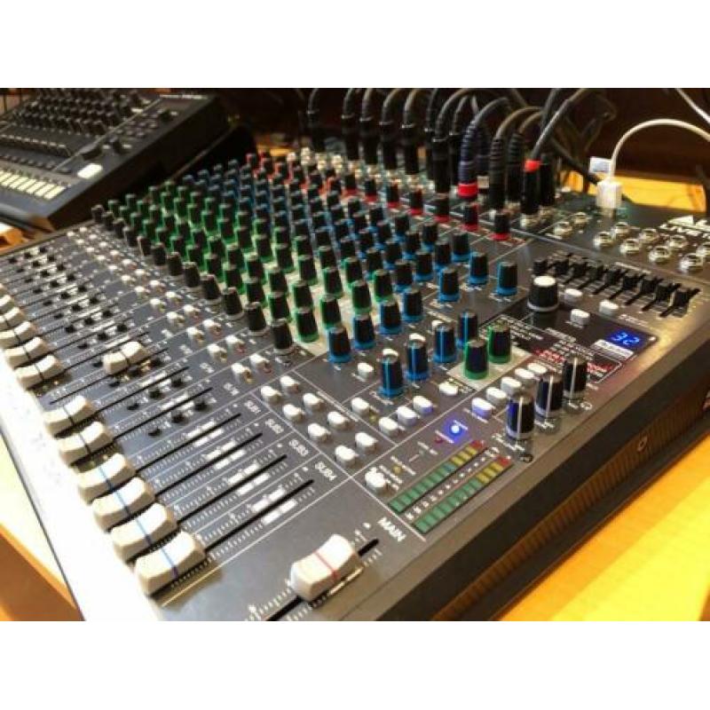 16 kanaals PA Mixer (Alto Pro Live 1604)