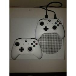 Xbox One S half jaar oud