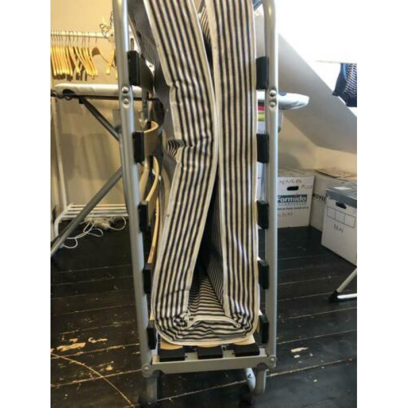Vouwbed moet weg wegens verhuizing
