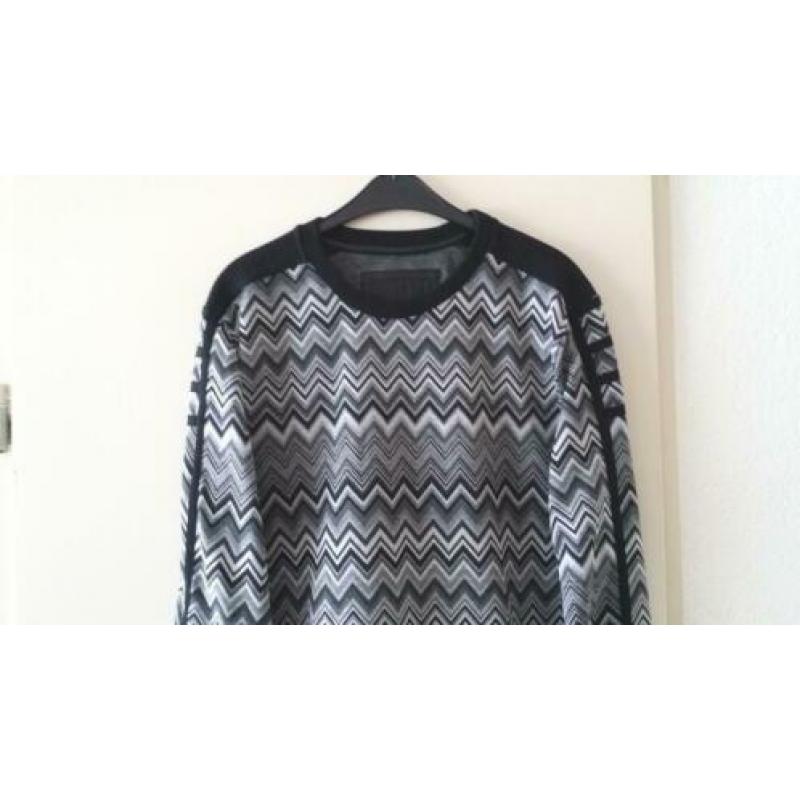 Given amsterdam - xl