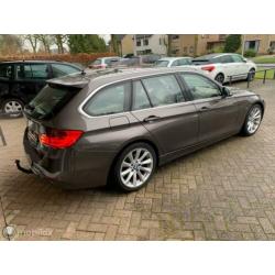 BMW 3-serie Touring 320i Executive Xenon, Leer, Navi..