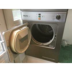 Miele professionele droger met muntautomaat
