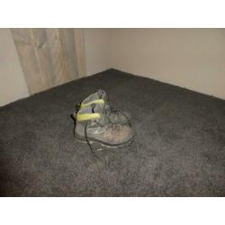 Bergschoenen wandelschoenen maat 35 in goede staat!