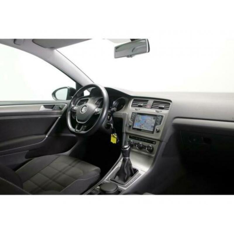 Volkswagen Golf 1.0 TSI Business Edition Connected Navigatie