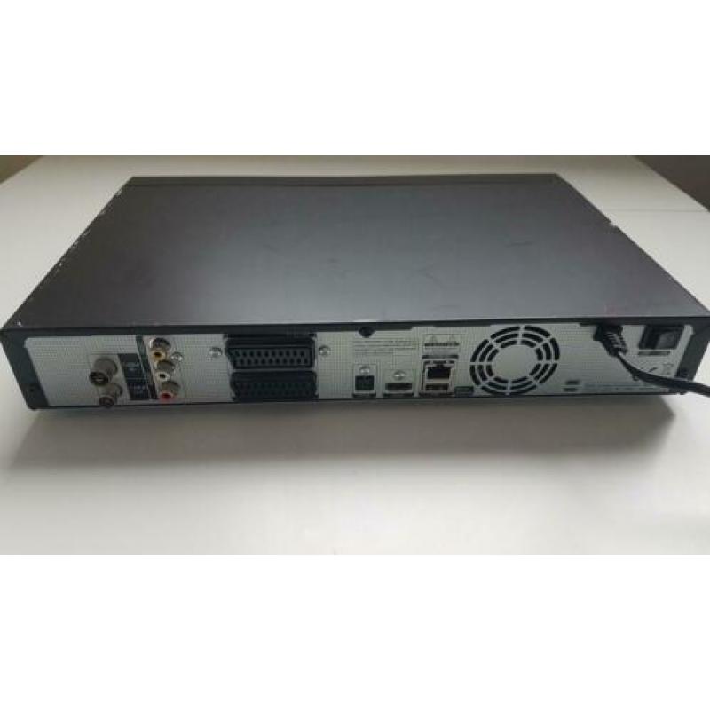 Humax tv recorder met harddisk. Voor ziggo kaart