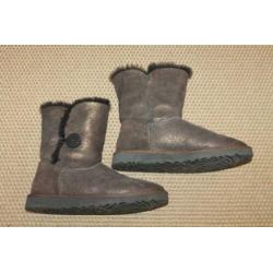 Super leuke bruin/goud kleurige Uggs, maat 8 = 39