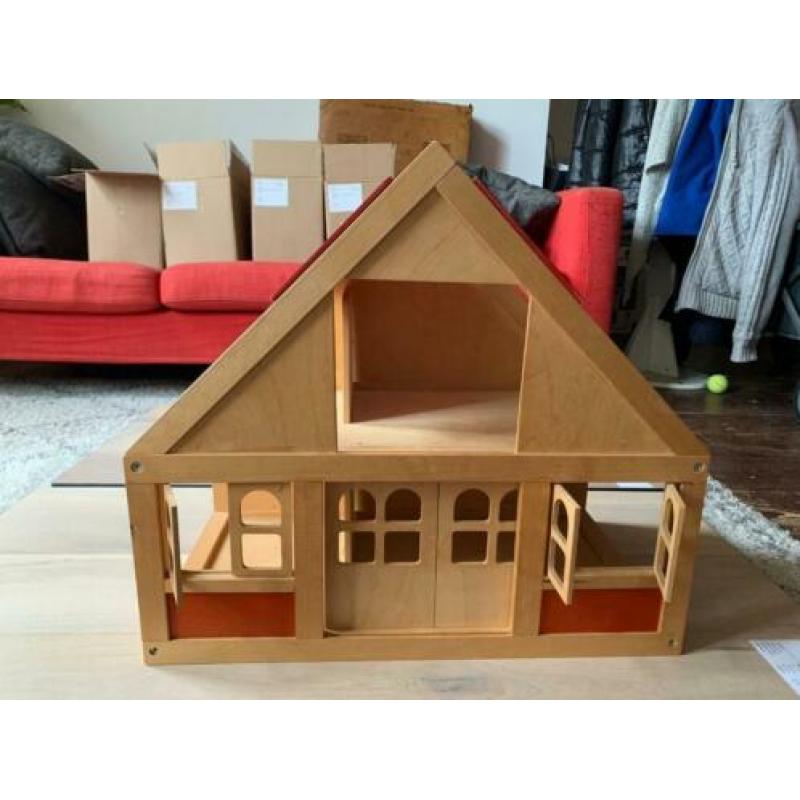 Poppenhuis hout