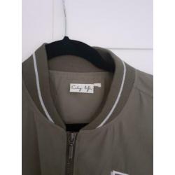 Leger groen damesjas 40/42