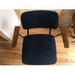 2 vintage stoelen, merk Marko