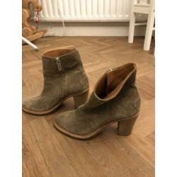 Shabby suede laarsjes maat 38