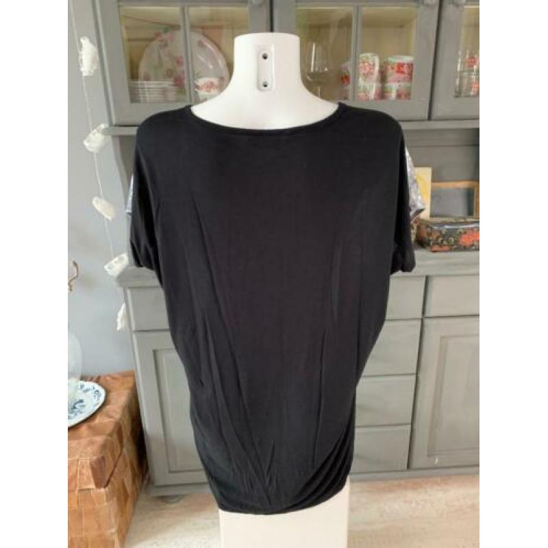 Top shirt van Yessica maat L - met glitters