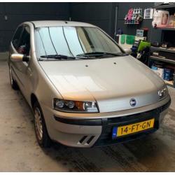 Fiat Punto 1.2 16V 3DR 2000 Grijs (Verkocht!)