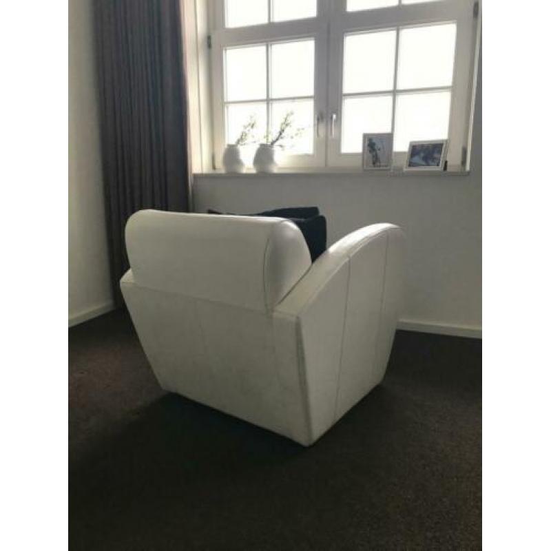 Witte lederen fauteuil
