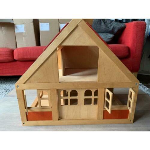 Poppenhuis hout