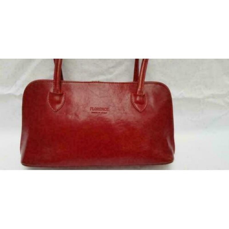F405 FLORENCE rood lederen schoudertas zeer fraai