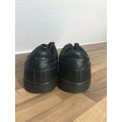 zwarte puma schoenen maat 43