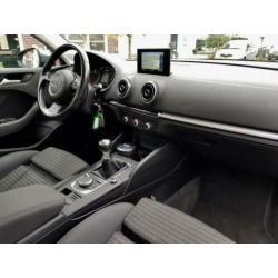 Audi A3 Limousine 1.6 TDI GRATIS 1JAAR RENTEVRIJ LENEN!
