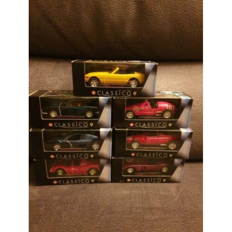 7 Collezione Classico Ferrari's in originele verpakking