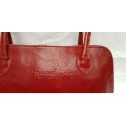F405 FLORENCE rood lederen schoudertas zeer fraai