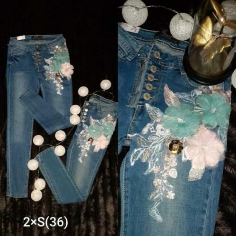Jean's