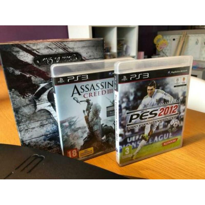 PS3 Slim CECH-3004A 160GB 2 controllers + Games