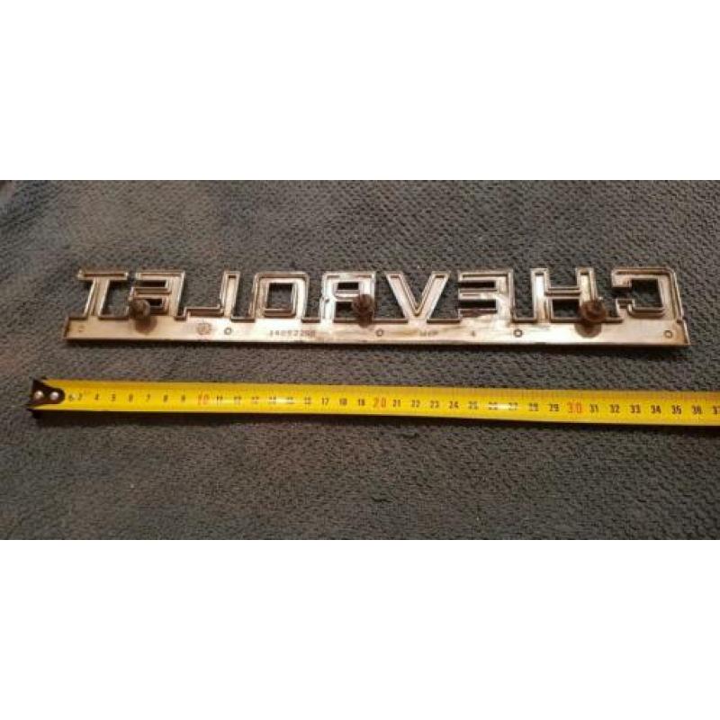 Vintage auto emblemen