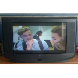Scneidar tv 80cm met afstand bediening.