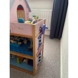 Super mooi poppenhuis met toebehoren!