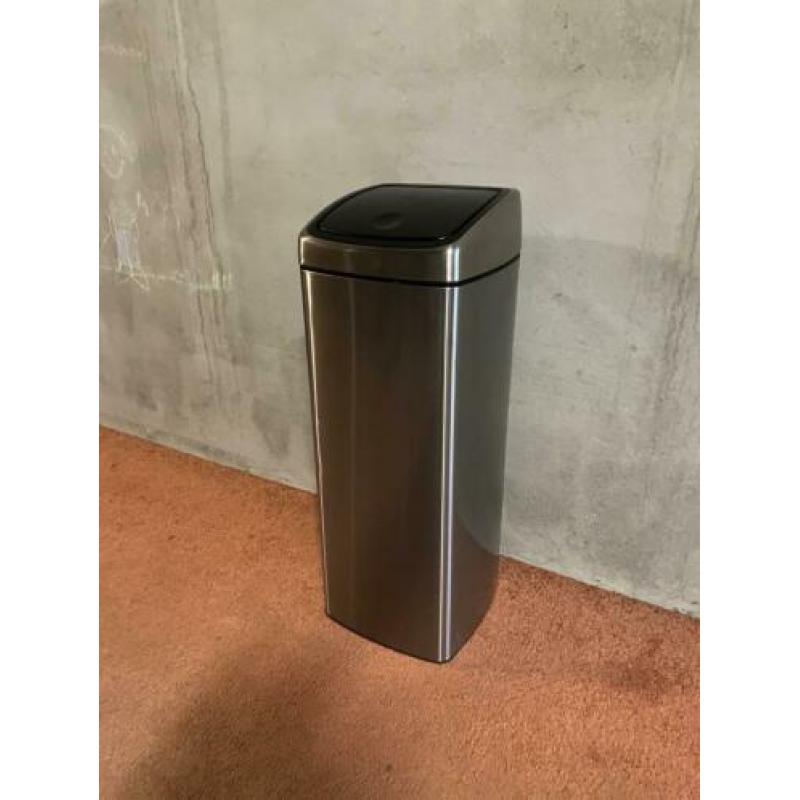 Touch bin van Brabantia