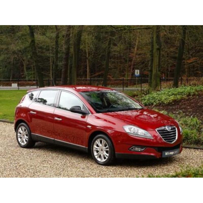 Lancia Delta 1.4 M.air Gold PDC/Uniek!netjes!/cruise/climate